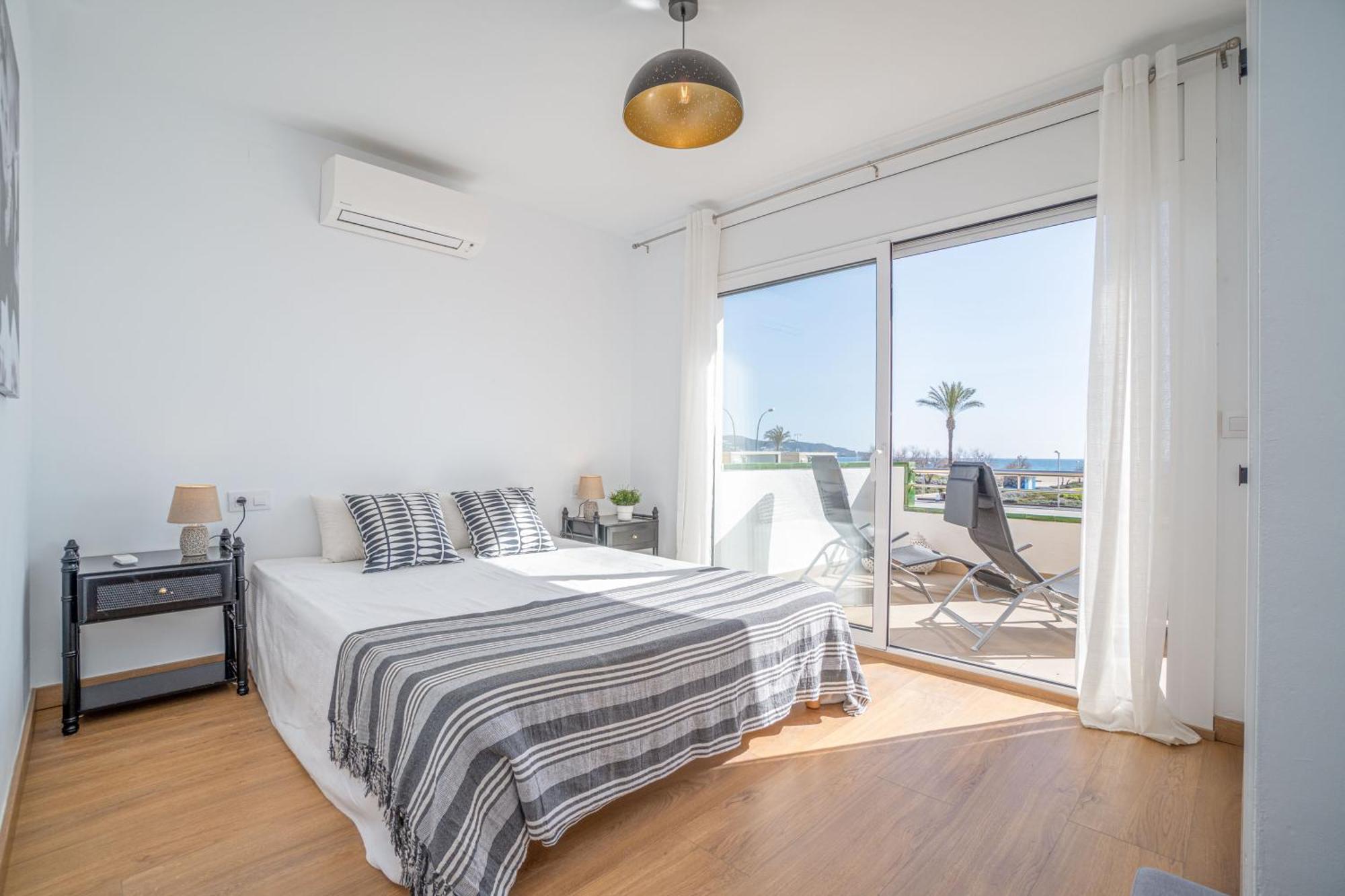 1013 Apartamento Vista Mar Con 2 Habitaciones By Homeselectspain Empuriabrava Luaran gambar